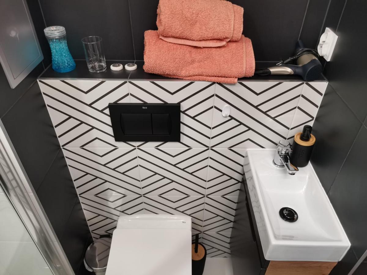 Przytulny Apartament W Wiezowcu - Centrum Miasta Podwislocze 38 Rzeszów Extérieur photo